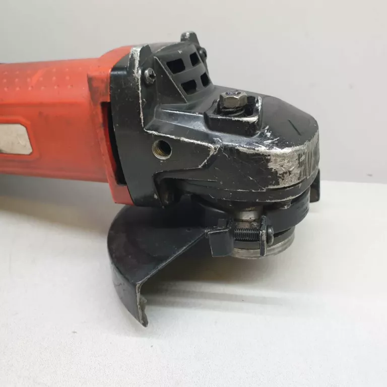 SZLIFIERKA KĄTOWA YATO 850 W