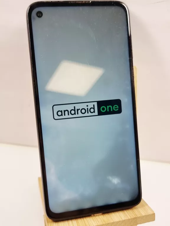 TELEFON MOTOROLA MOTO G PRO (WADA EKRANU)