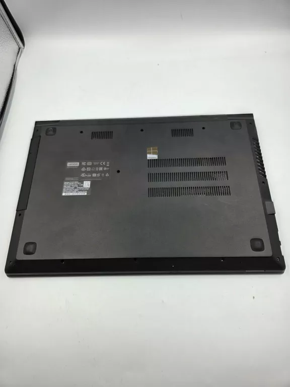 LAPTOP LENOVO V110-15ISK 80TL I5-6200U 8GB RAM/1TB + ZASILACZ