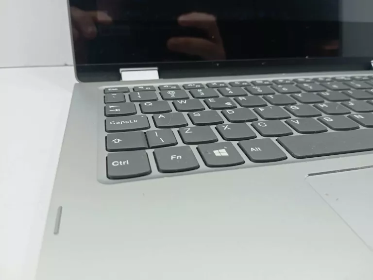 LAPTOP LENOVO YOGA 330-11IGM 11,6 " INTEL CELERON N 4 GB / 64 GB