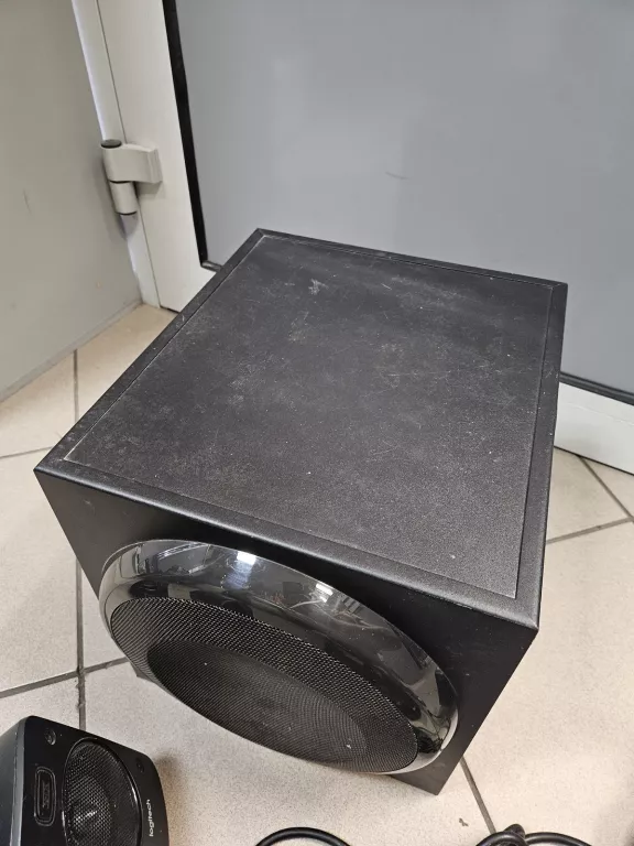 ZESTAW SURROUND 5.1 LOGITECH Z906 BRAK PILOTA