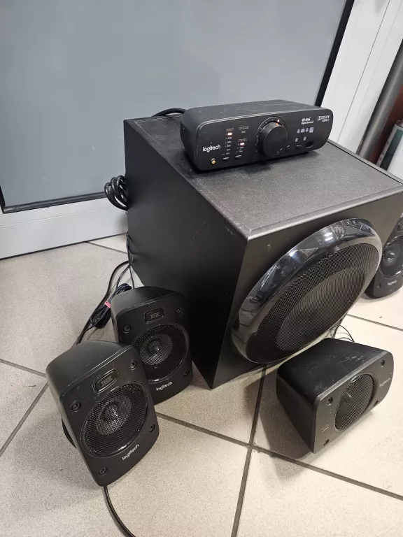 ZESTAW SURROUND 5.1 LOGITECH Z906 BRAK PILOTA