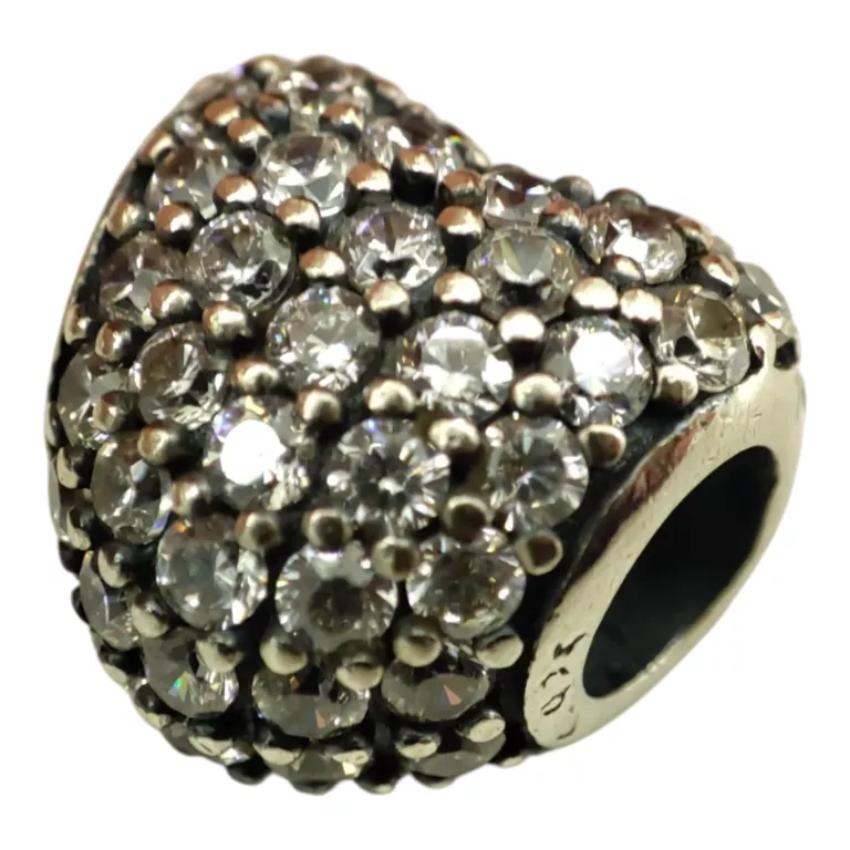 SREBRNY CHARMS 925 SERCE Z CYRKONIAMI 3,50G