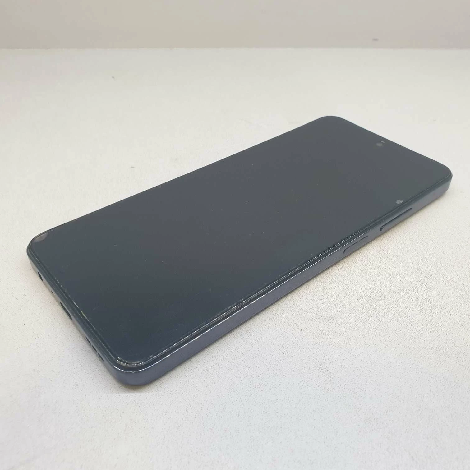 oppo-a80-8256-gb-stan-11323-2