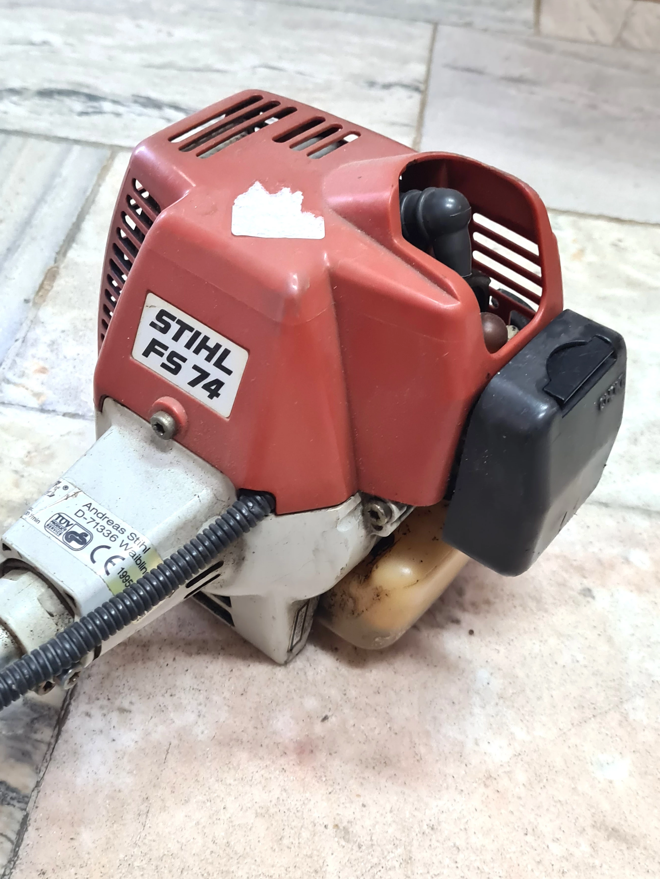 kosa-spalinowa-stihl-fs-74-waga-narzedzia-490