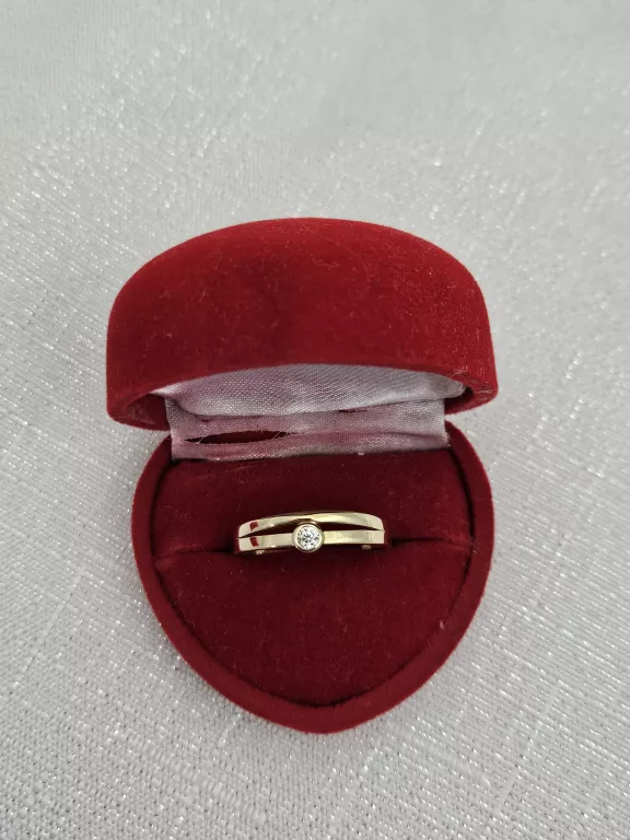 PIĘKNY ZŁOTY PIERŚCIONEK 1,75 G 585