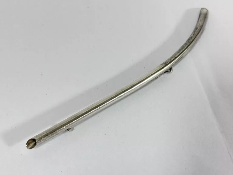 SC193 PROSTA I ELEGANCKA DAMSKA BROSZKA WYKONANA ZE SREBRA PRÓBY 925 4,4G