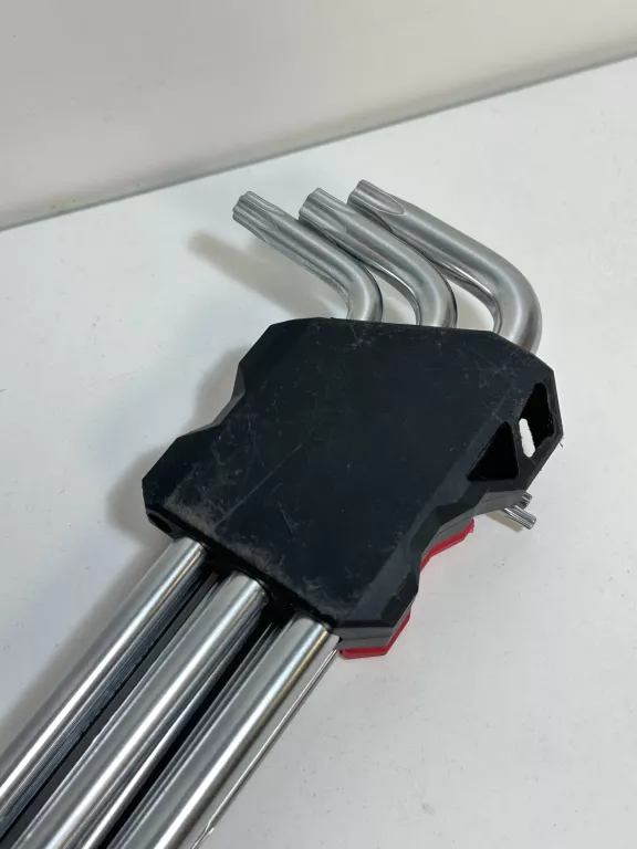 9-ELEMENTOWY ZESTAW KLUCZY TORX DŁUGICH MEEC TOOLS WARTO