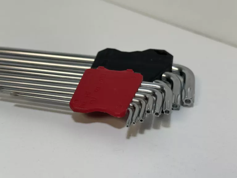 9-ELEMENTOWY ZESTAW KLUCZY TORX DŁUGICH MEEC TOOLS WARTO