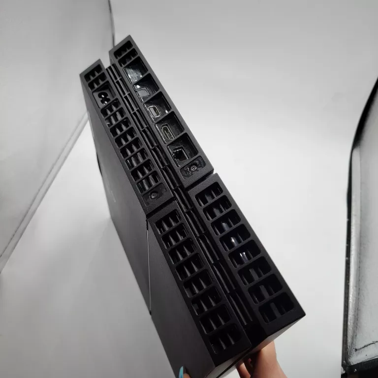 KONSOLA PS4 PLAYSTATION 4 FAT 500GB