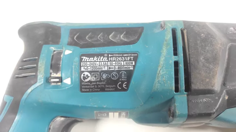 MŁOTOWIERTARKA MAKITA HR2631F