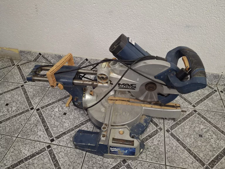 PIŁA UKOŚNICA MACALLISTER MMS254SL 1800W