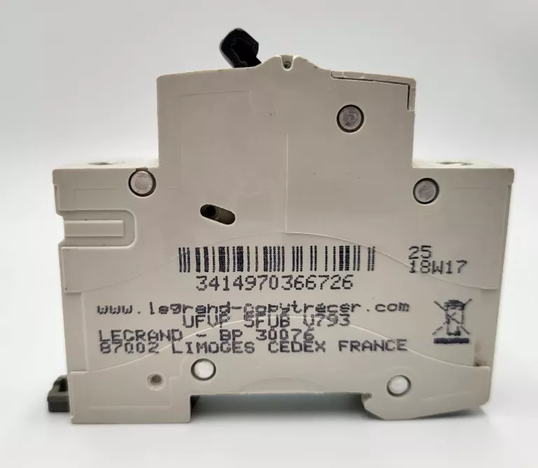 LEGRAND WYŁĄCZNIK NADPRĄDOWY RX3 B16A S301 419136