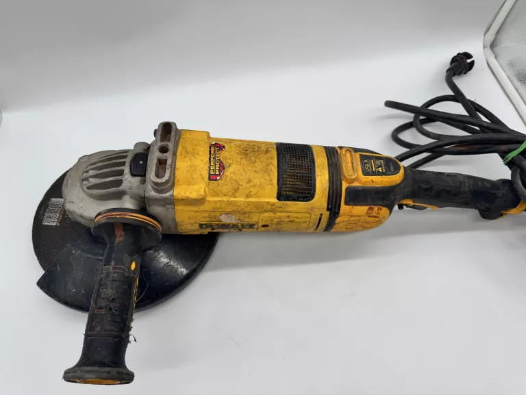 szlifierka-katowa-dewalt-dwe4579-rodzaj-zasilania-128529-2