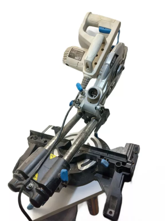 PIŁA UKOŚNICA Z POSUWEM MACALLISTER 210 MM MMIS210S-A