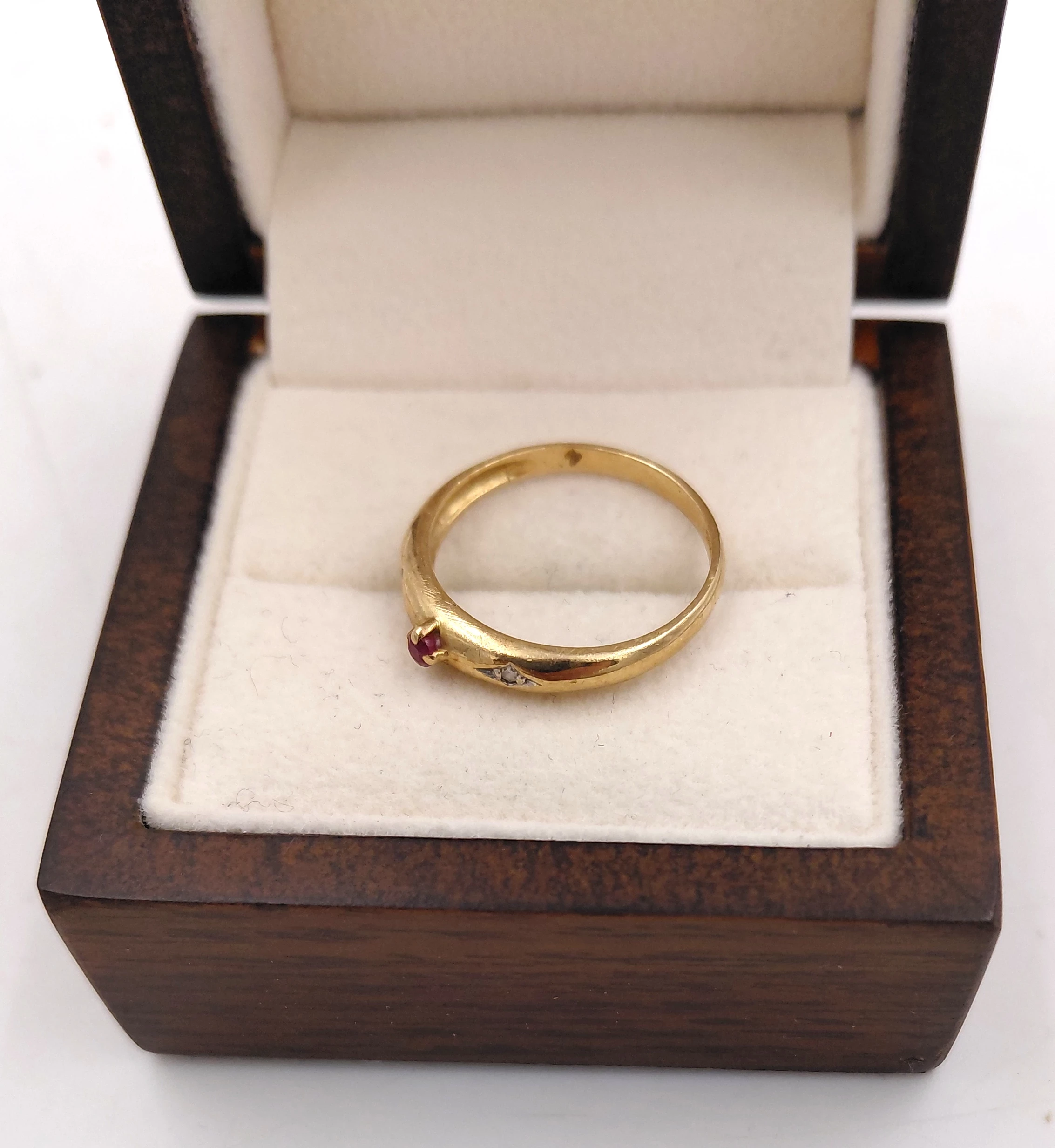 sliczny-zloty-pierscionek-190g-585-stan-11323-2