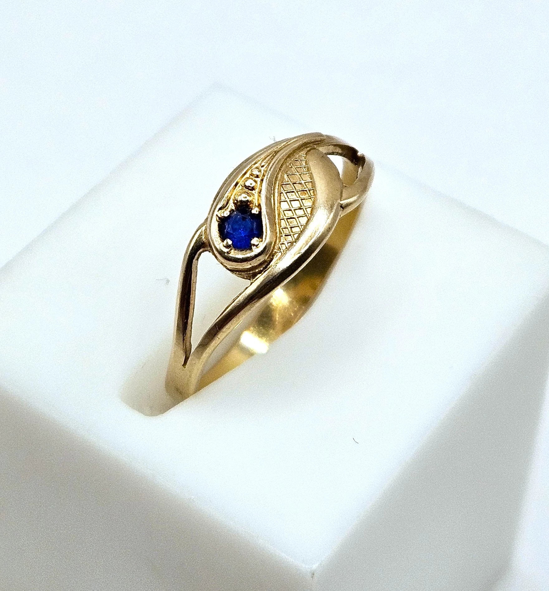 zloty-pierscionek-z-oczkiem-m21g-p585-r16-opolska-31-krapkowice