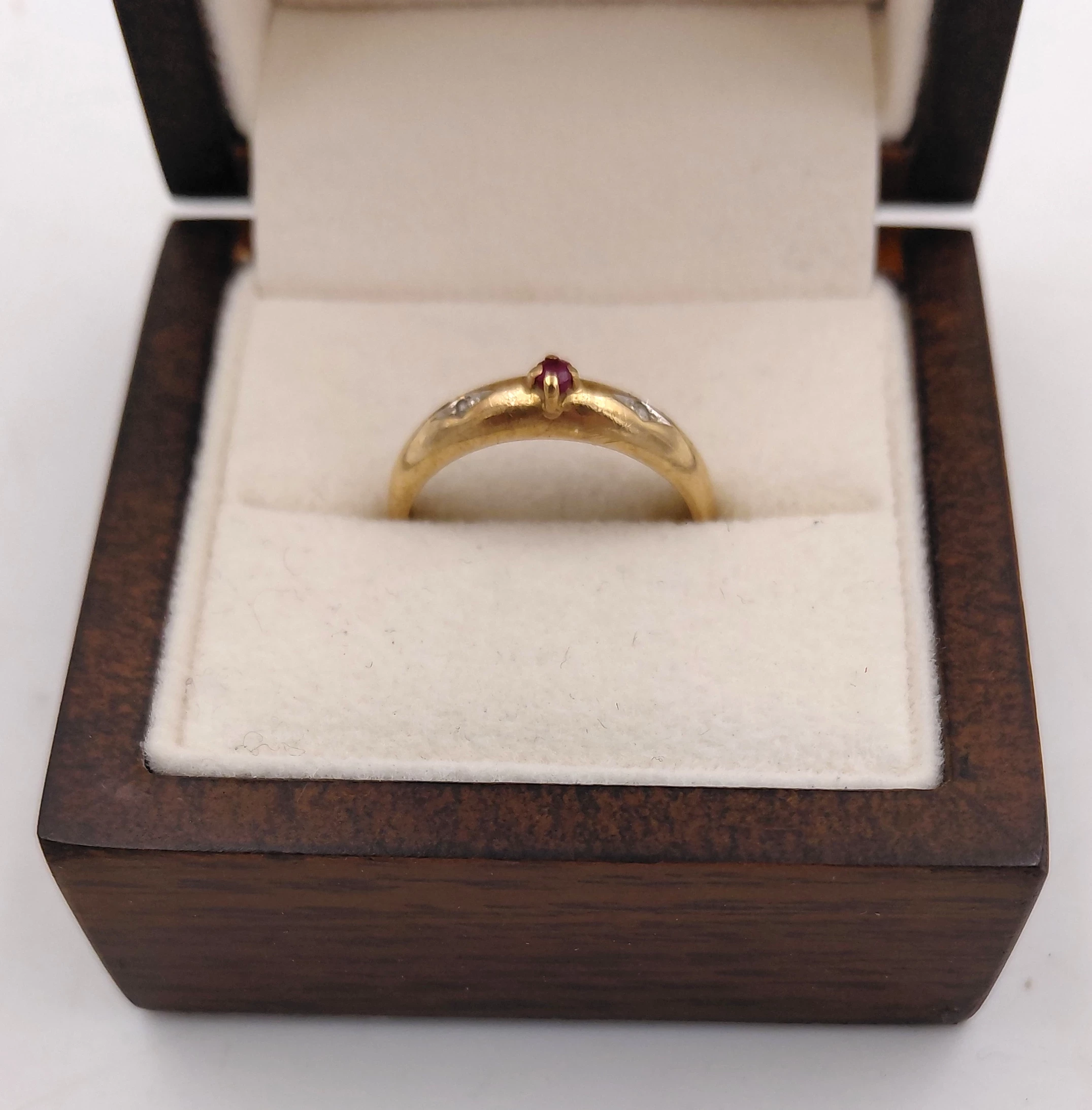 sliczny-zloty-pierscionek-190g-585-i-armii-wojska-polskiego-10e-kolobrzeg