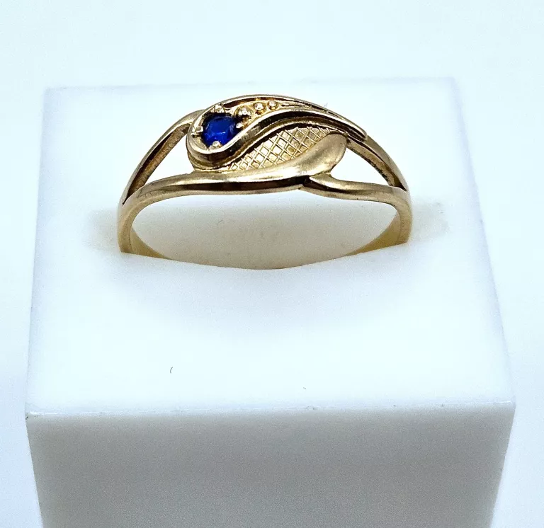 zloty-pierscionek-z-oczkiem-m21g-p585-r16-stan-11323-2