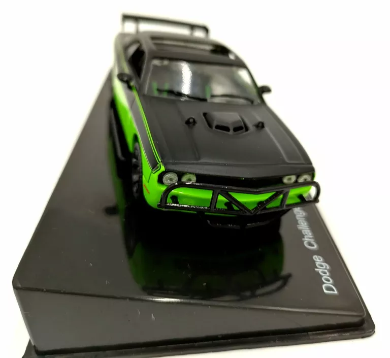 DODGE CHALLENGER SRT FAST&FURIOUS