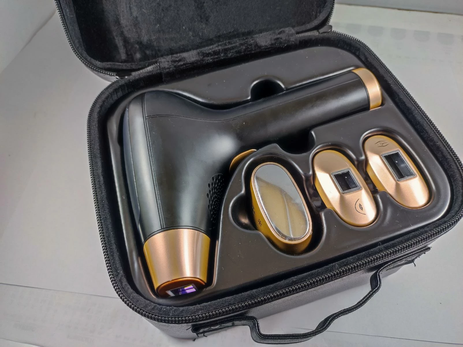 depilator-laserowy-ipl-perfect-skin-pro-anti-age-il5020-gwarancja-kod-producenta-il5020