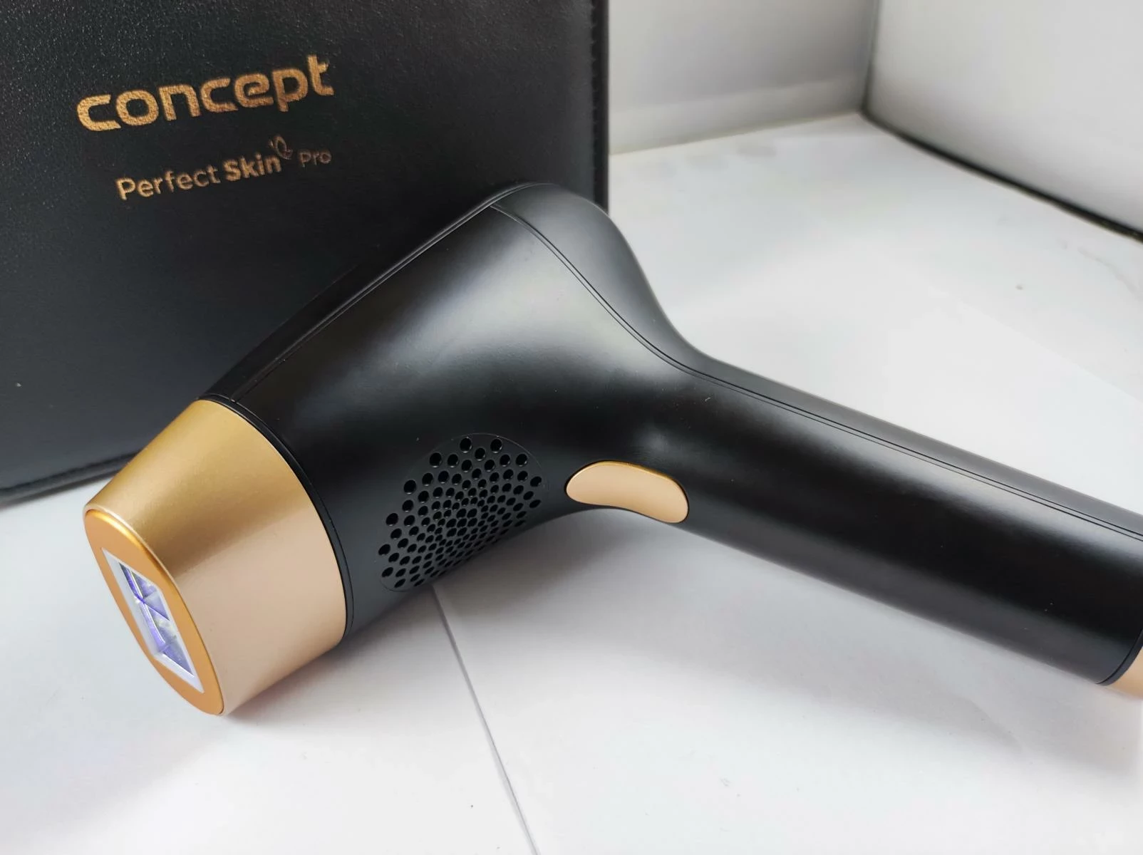 depilator-laserowy-ipl-perfect-skin-pro-anti-age-il5020-gwarancja-ean-gtin-8595631019917