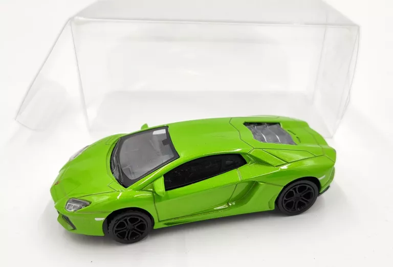 LAMBORGHINI AVENTADOR LP700