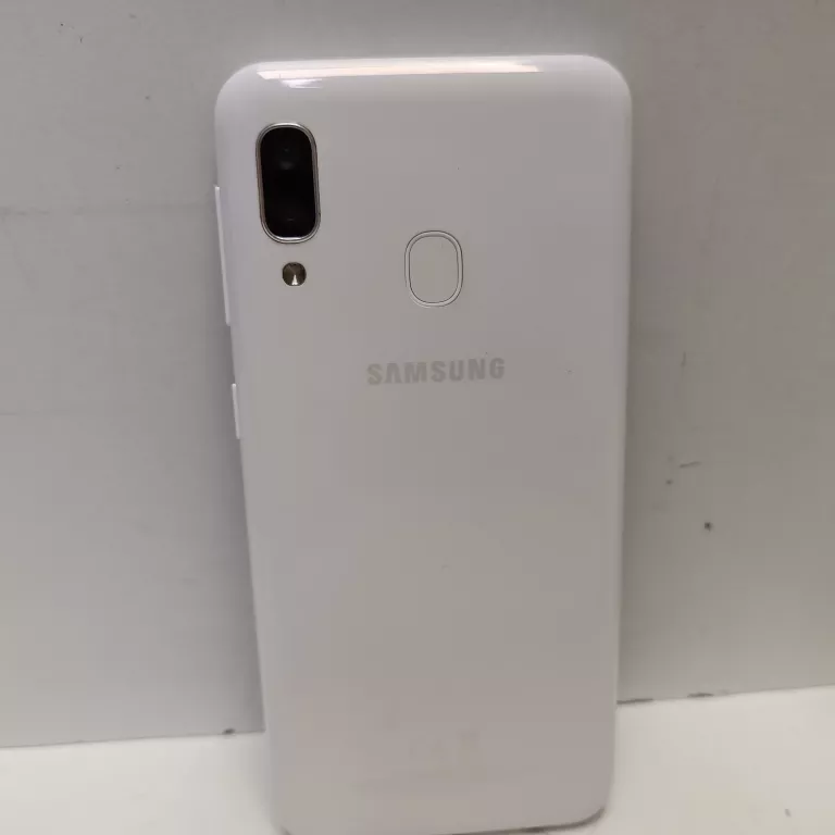 TELEFON SAMSUNG A20E