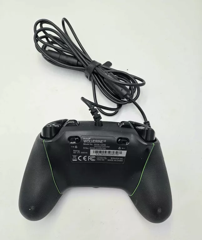KONTROLER RAZER WOLVERINE V2