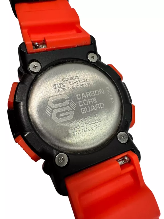 ZEGAREK CASIO G-SHOCK GA-2200M POMARAŃCZOWY