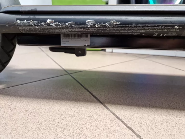 HULAJNOGA ELEKTRYCZNA XIAOMI ELECTRIC SCOOTER 4