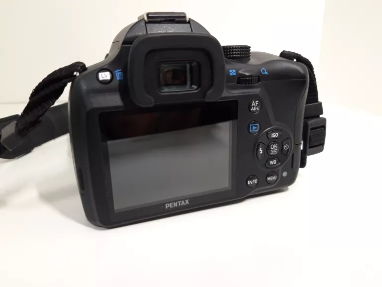 lustrzanka-pentax-k-50-pentax-28-200mm-pentax-18-55mm-akcesoria-model-zalaczonego-obiektywu-pentax-da-l-18-55mm-135-56-al-wr