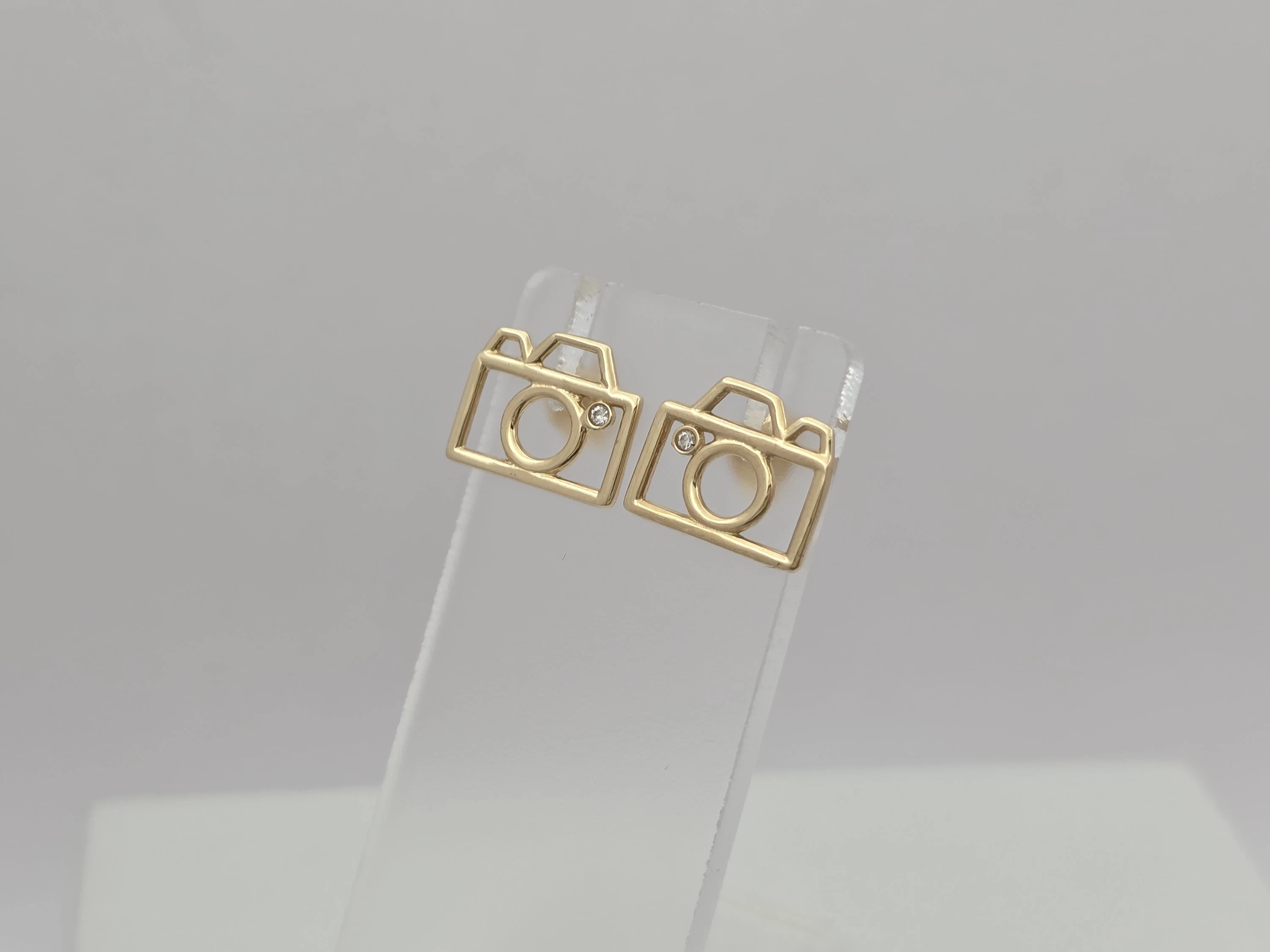 zlote-kolczyki-z-cyrkoniami-aparaty-fotograficzne-585-14k-145g-kolor-dominujacy-205826-225106