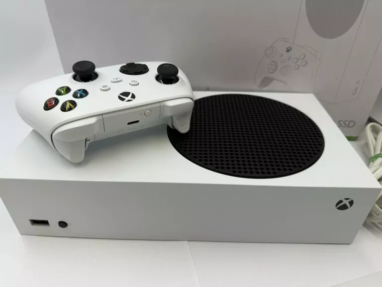 konsola-microsoft-xbox-series-s-komplet-ean-gtin-0196388205875