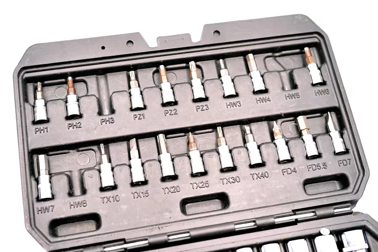 NEO TOOLS KLUCZE NASADOWE, 1/4”, CRV, ZESTAW