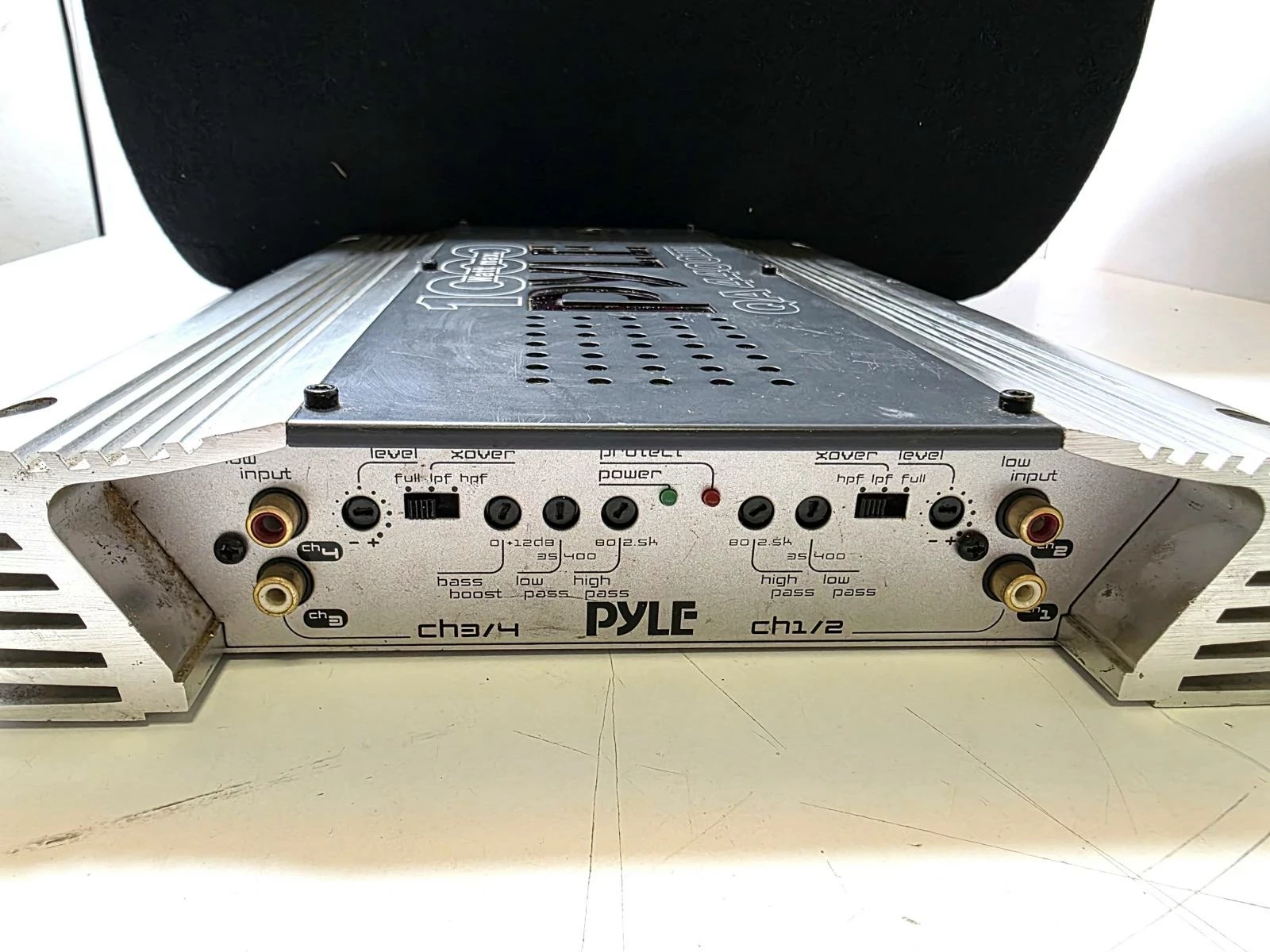 glosnik-blaupunkt-gti1200-wzmacniacz-pyle-qa-4400-iii-1000-wat-model-gtt1200es