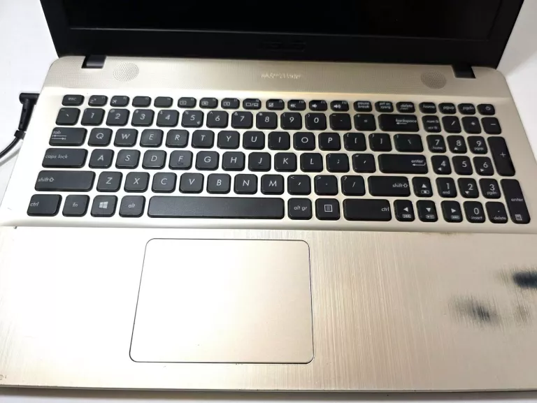 LAPTOP ASUS I5-7TH 4/256 SSD WIN 10 PRO ŁAD