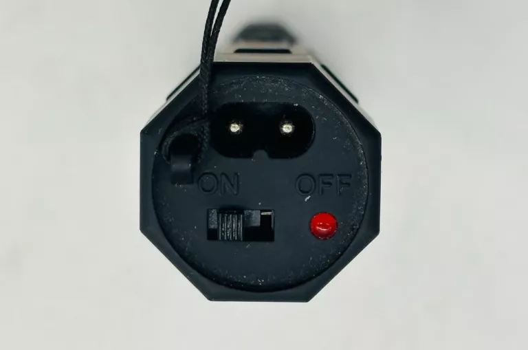 latarka-z-paralizatorem-guard-thunder-yc-1321-ean-gtin-5902944165874