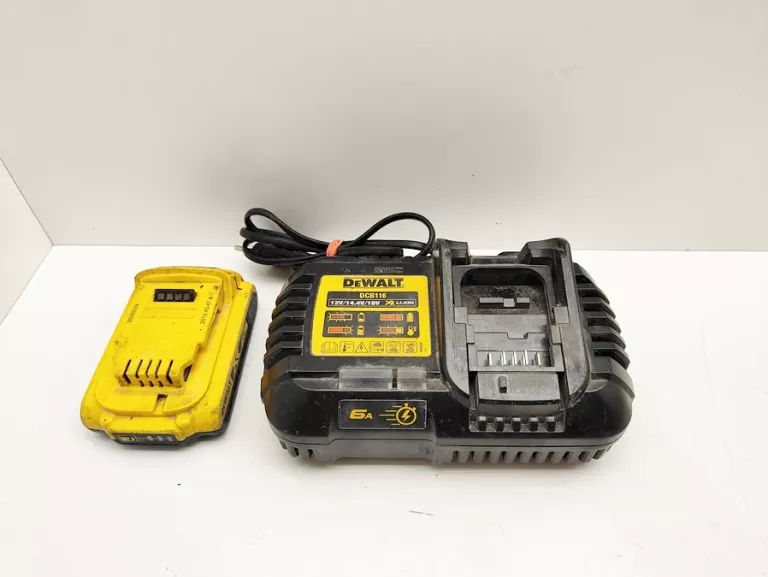ŁADOWARKA DEWALT DCB116 Z AKUMULATOREM DEWALT 18V 2.0 AH