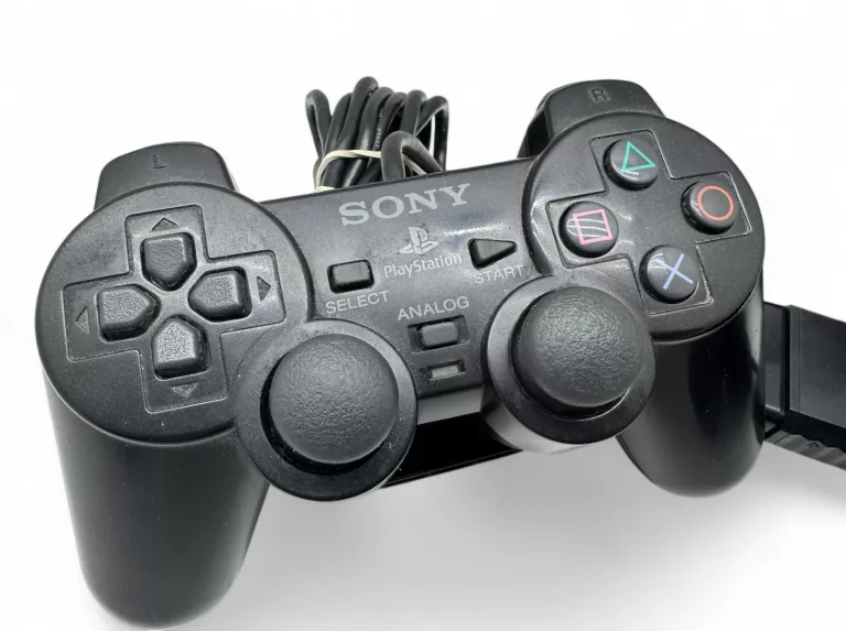 konsola-sony-playstation-2-slim-z-3-padami-karta-pamieci-i-gra-ean-gtin-0711719638841