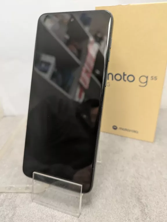 TELEFON MOTOROLA MOTO G35 5G 8/128GB