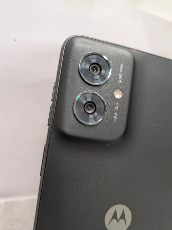 TELEFON MOTOROLA MOTO G35 5G 8/128GB