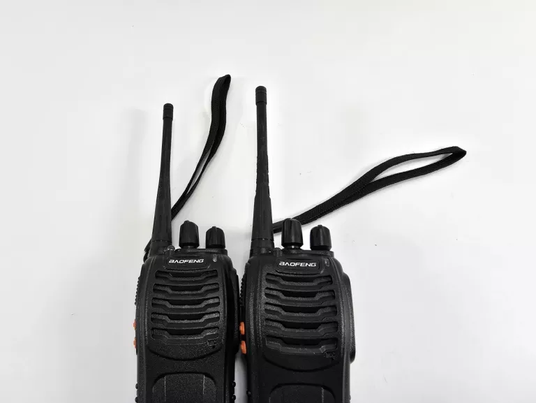 KRÓTKOFALÓWKA KNP 2X BAOFENG BF-888S WALKIE-TALKIE PMR DUŻY ZASIĘG