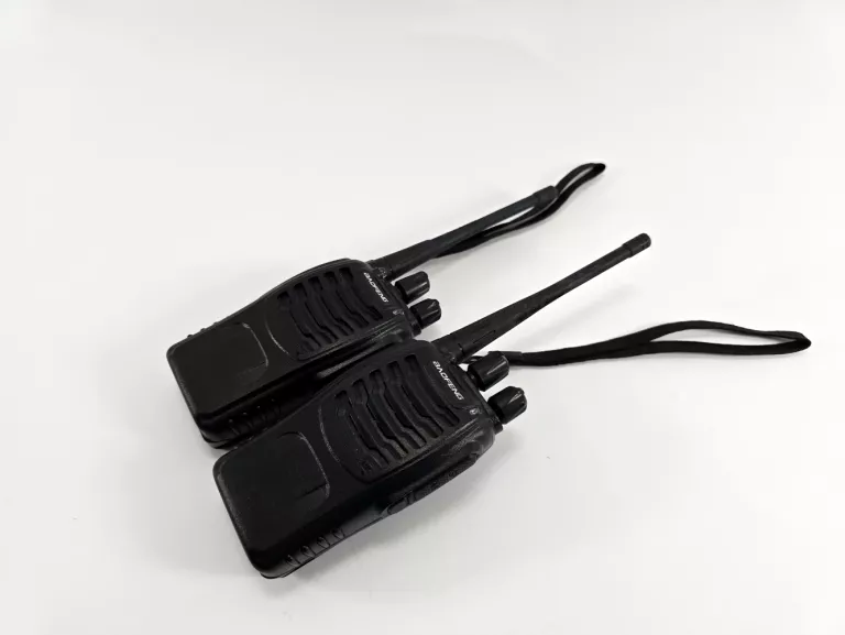 KRÓTKOFALÓWKA KNP 2X BAOFENG BF-888S WALKIE-TALKIE PMR DUŻY ZASIĘG