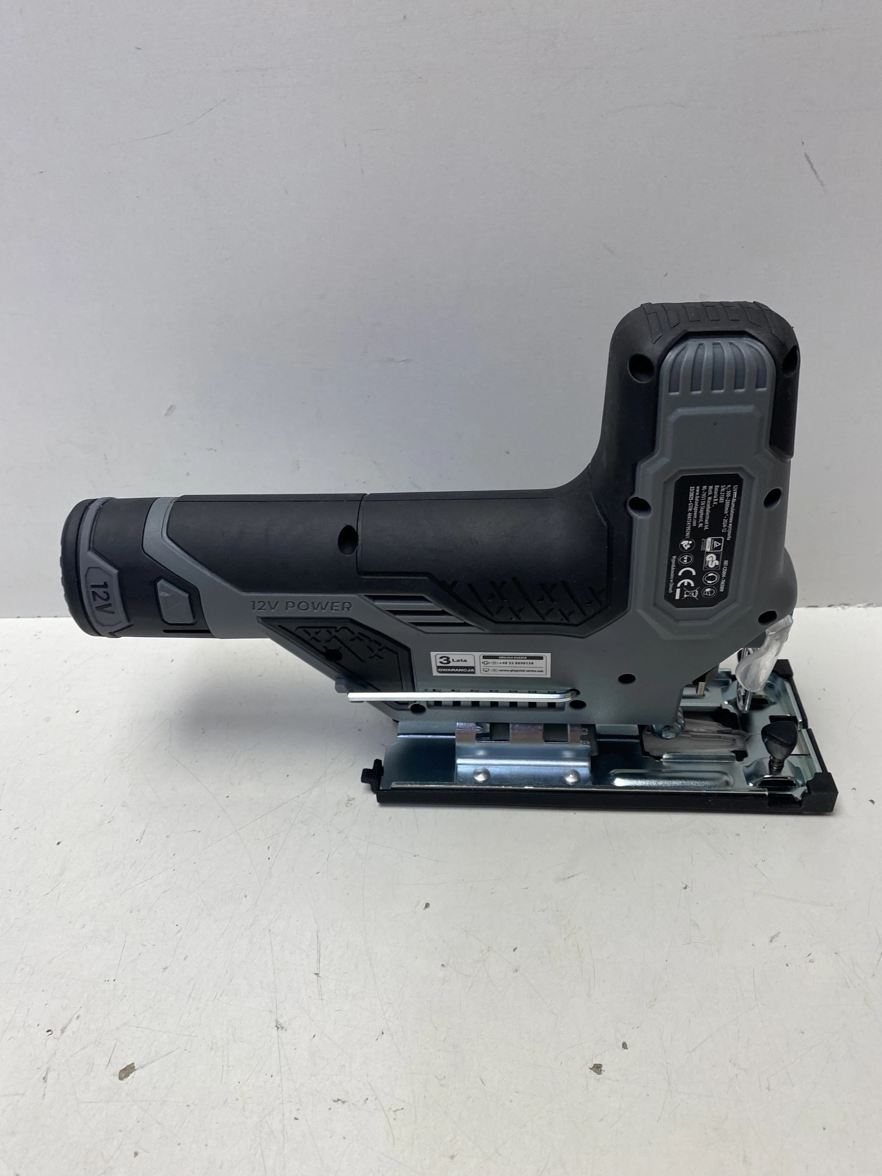 wyrzynarka-akumulatorowa-ferrex-fbt-cj004-mocowanie-brzeszczotu-205041-222253