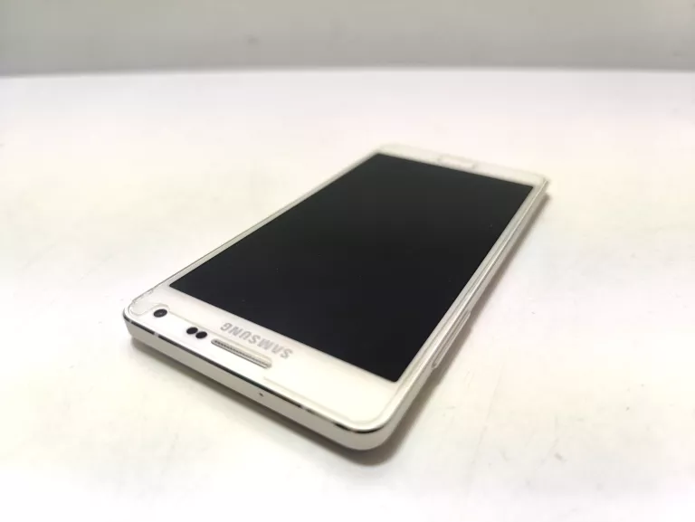 TELEFON SAMSUNG GALAXY A5
