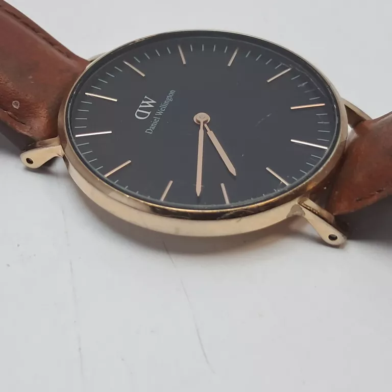 ZEGAREK DANIEL WELLINGTON CLASSIC M36RB14