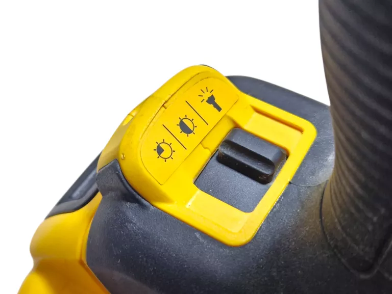WIERTARKO-WKRĘTARKA DEWALT DCD796D2 XR 18V Z UDAREM 2X2AH