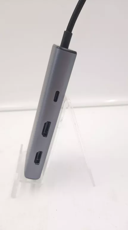 usb-hub-ugreen-cm498-2xusb-2xhdmi-usb-typ-c-okazja-liczba-portow-7