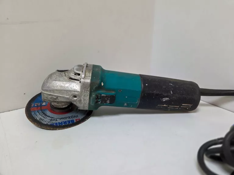 SZLIFIERKA KĄTOWA MAKITA 9562CVR